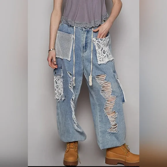 POL Blue Denim Jeans with Distressed Lace Design - Picture 3 of 12